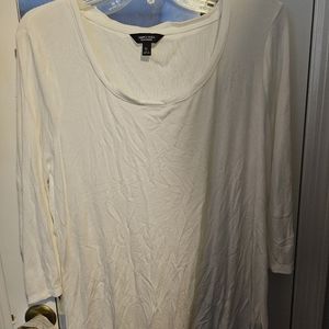 Vera Wang 3/4 Sleeve
